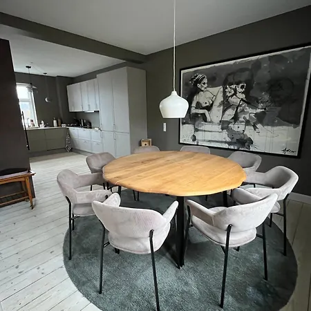 Lejlighed Byhuset - Hems 60 *