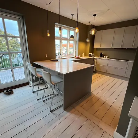 Byhuset - Hems 60 아파트